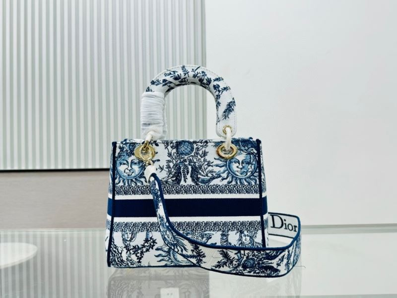 Christian Dior Shopping Bags